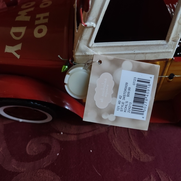 Metal Truck Christmas Decorations - Picture 4 of 7